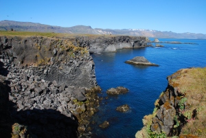 De kust bij Arnastapi